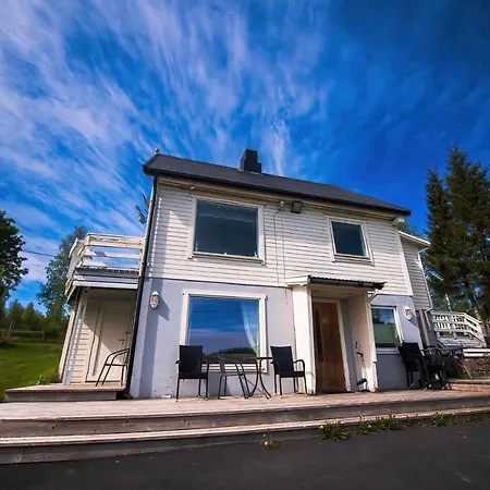 Sjolund House Dragoy
