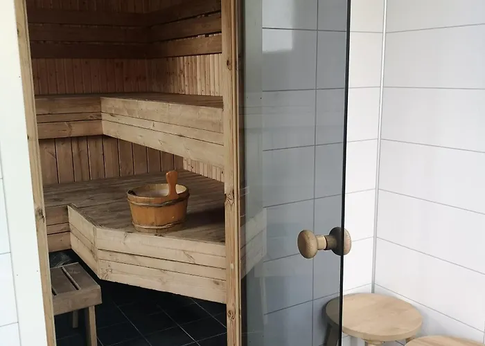 Sjolund House Dragoy