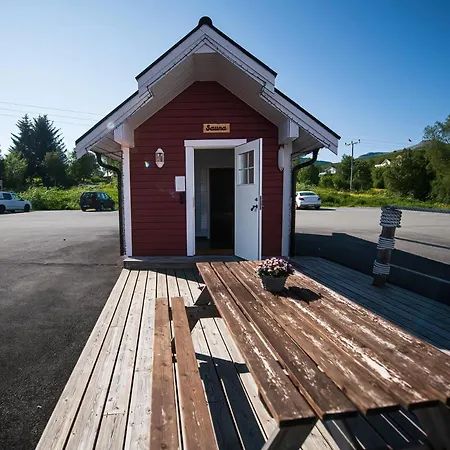 Sjolund House Apartament *